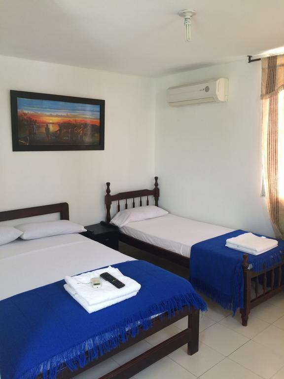 Hotel Tiskirama Rodadero Santa Marta  Zimmer foto